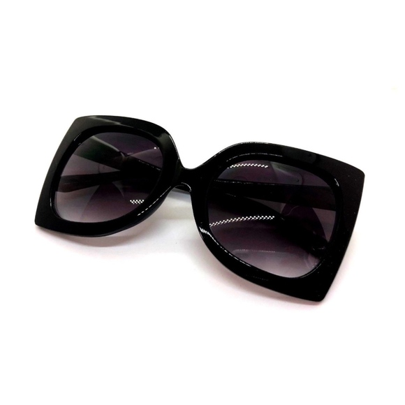 Retro Sunglasses - Picture 6 of 7